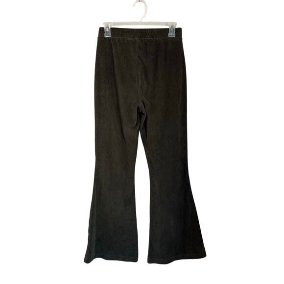 Aerie Groove ON Velour High Waisted Flare Pant Pull ON Ribbed Army Green Size S - Picture 2 of 10